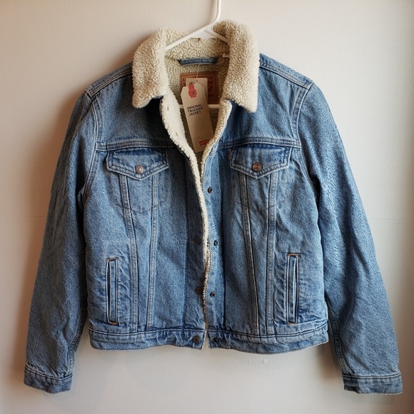 levi's women's original sherpa trucker denim jacket